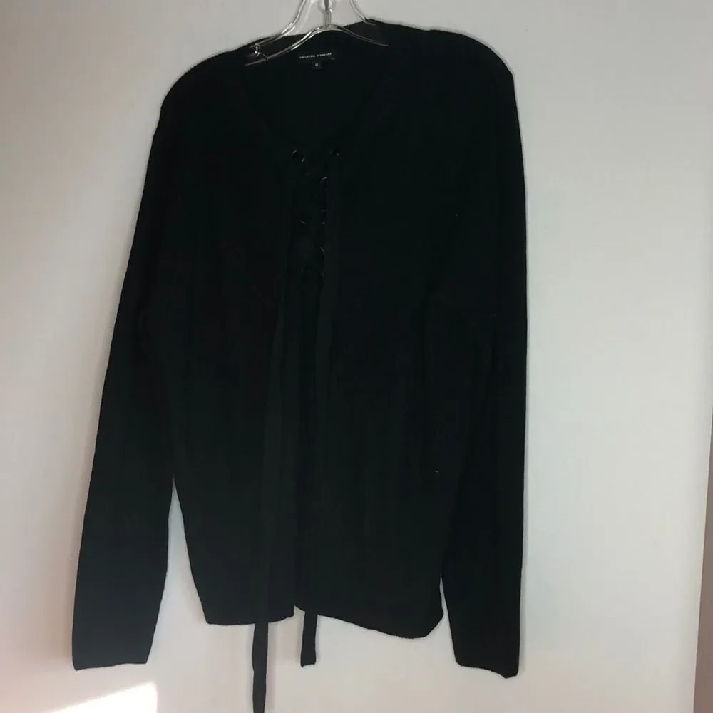 𝅺Universal Standard black sweater